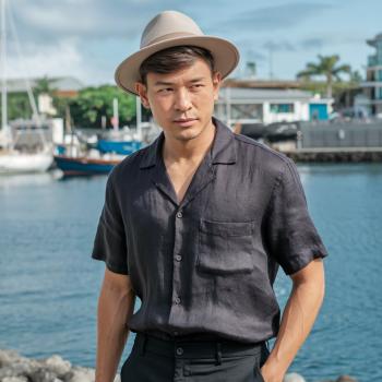 a-photo-of-a-young-indo-asian-man-with-short-dark--qGstIjCARM-dIAjVTsRgug-B2irt55WTNSUsfGVXX-GAQ 